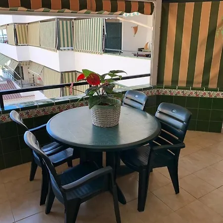 Apartment Views To The Infinite Sea In Cristianos